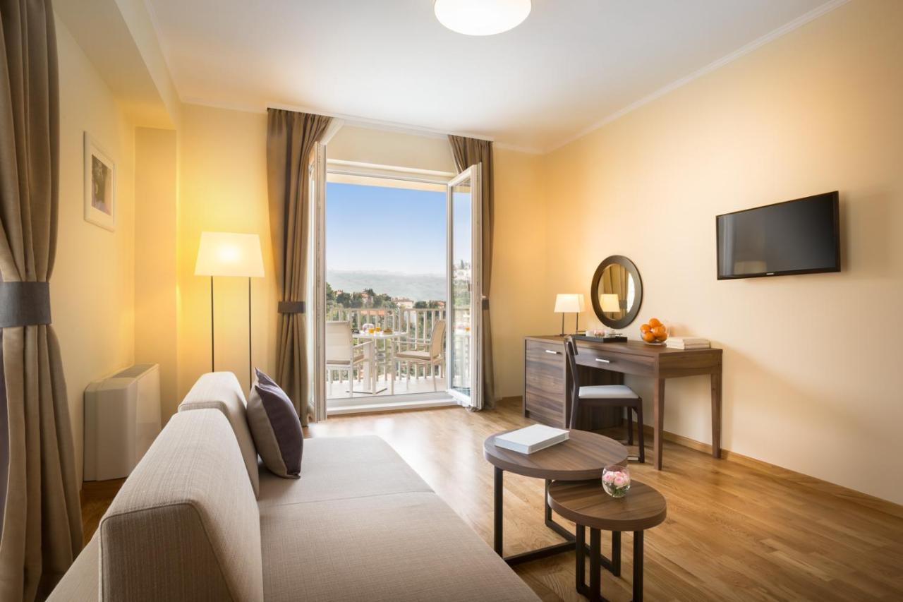 Remisens Casa Rosa - Hotel Metropol Annexe بورتوروز الغرفة الصورة